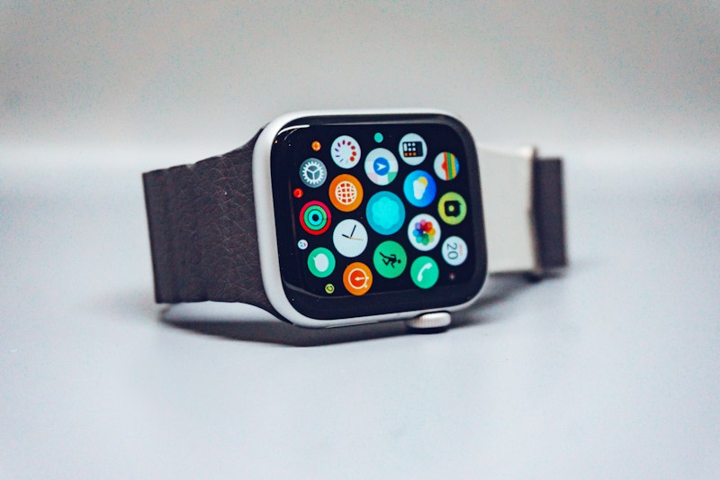 Next-Gen Fitness Tracker Smartwatch